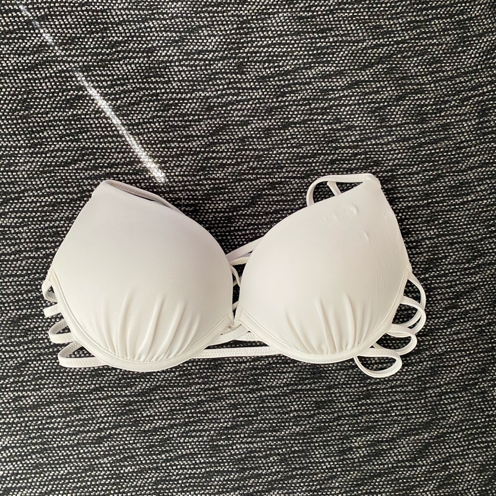 Strappy push up bikini top